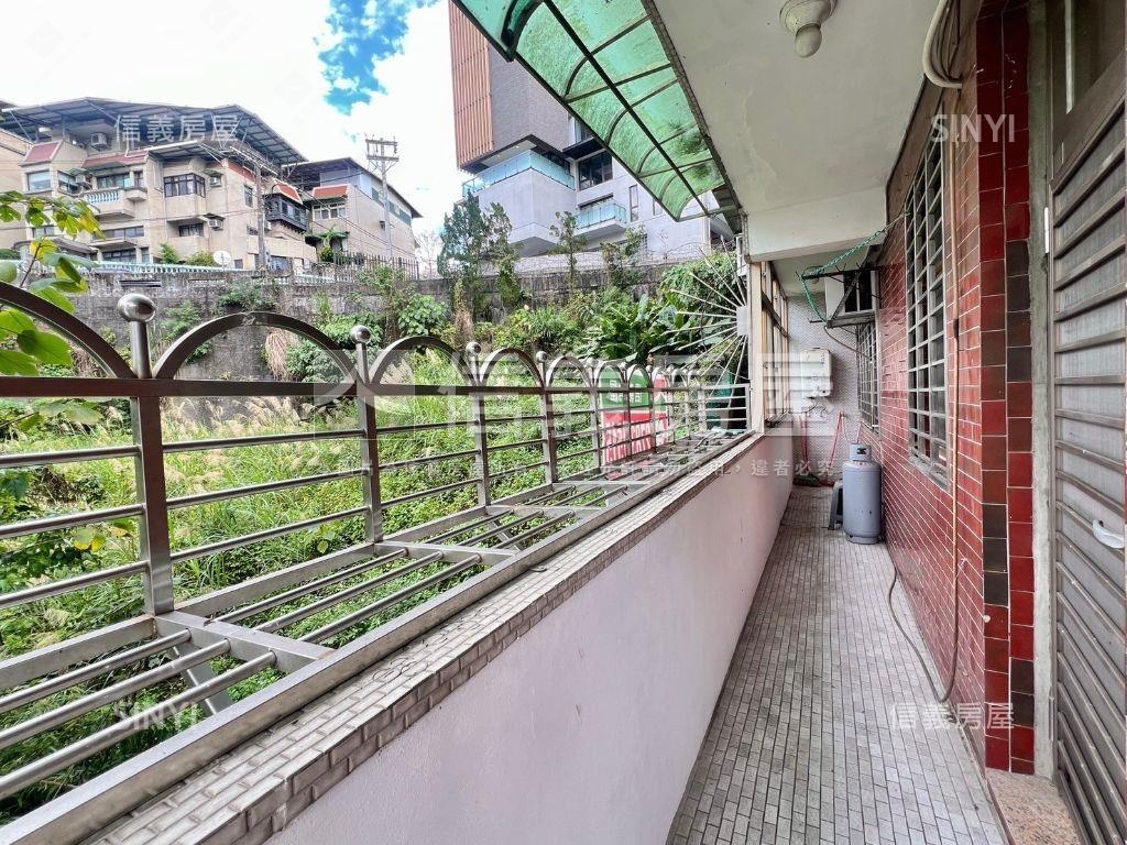 宜景二樓華廈大三房房屋室內格局與周邊環境