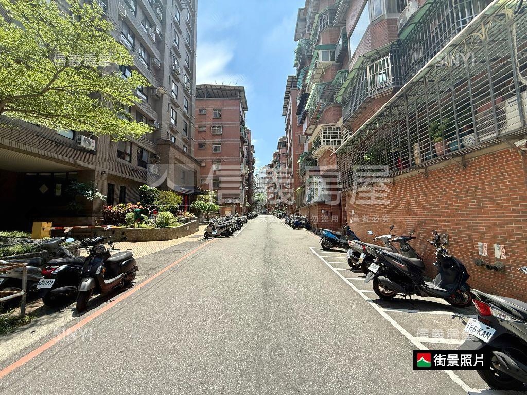 台北寧靜二期採光２房房屋室內格局與周邊環境