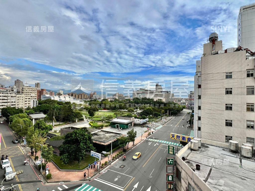 中國醫置產電梯三房房屋室內格局與周邊環境