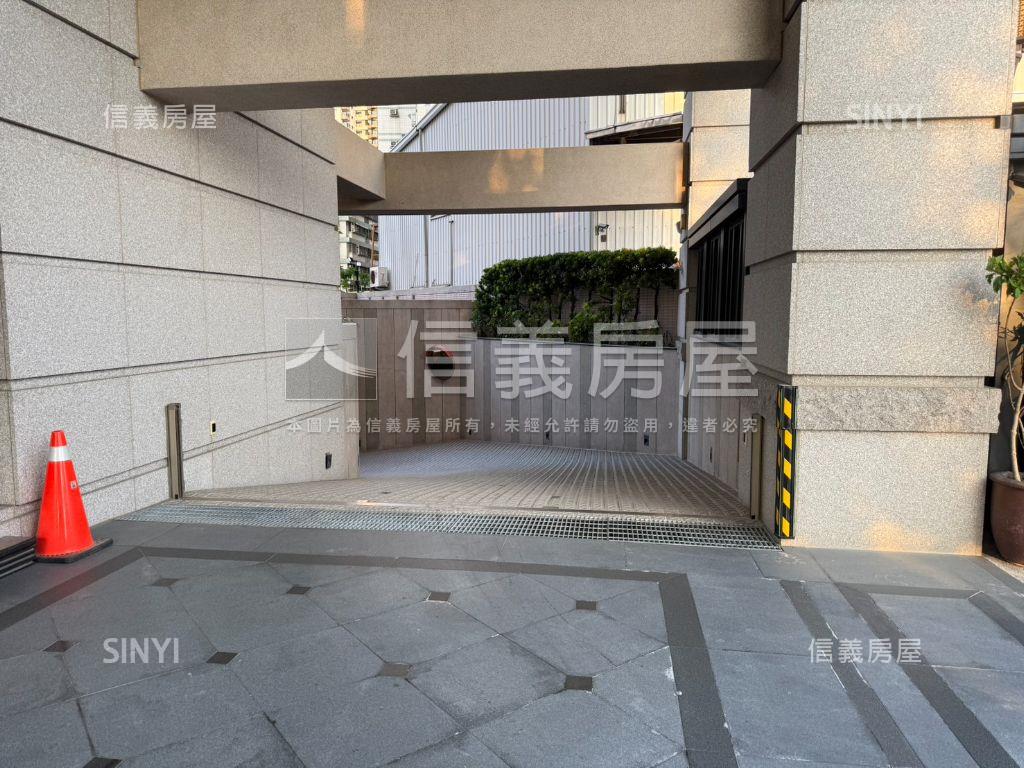 棋琴文蓮苑景觀三房平車房屋室內格局與周邊環境