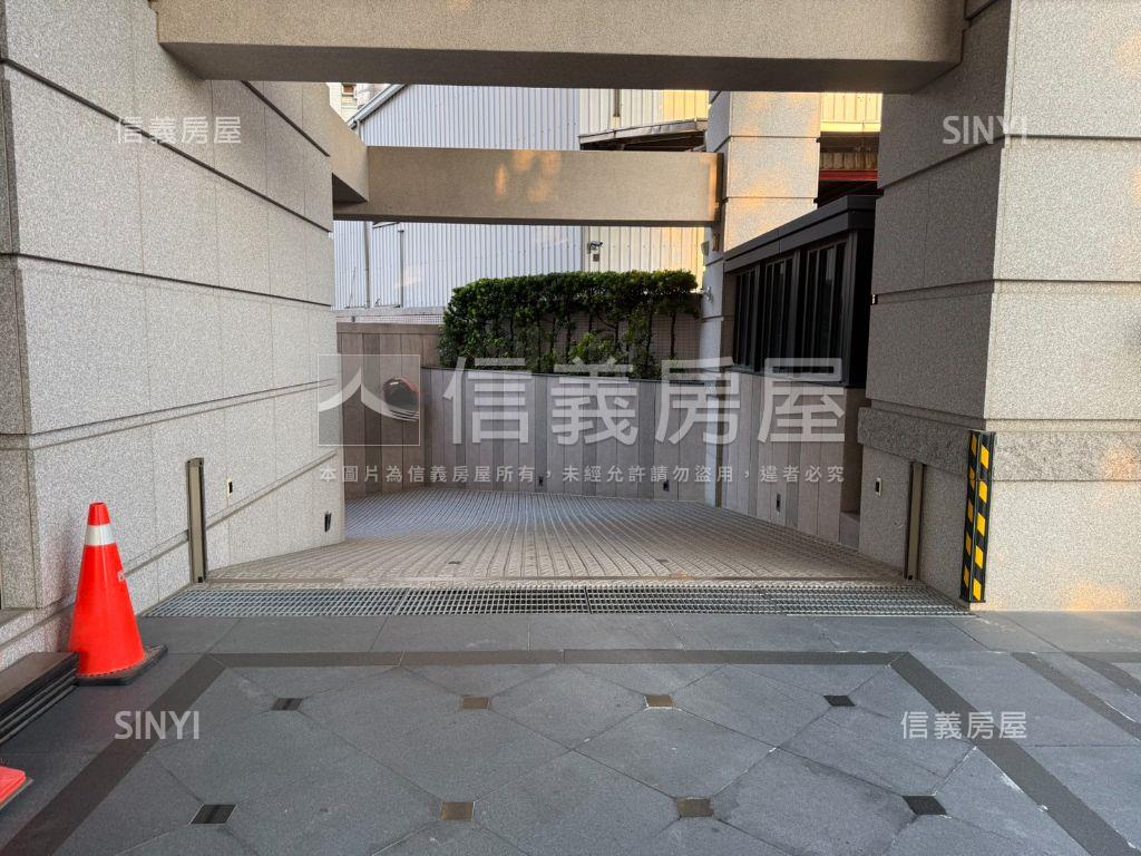 棋琴文蓮苑景觀三房平車房屋室內格局與周邊環境