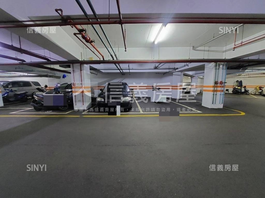 迴龍捷運三房附車位房屋室內格局與周邊環境