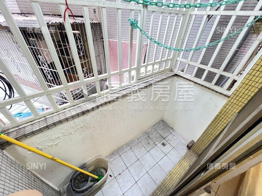 近柳川超低價重新整理套房房屋室內格局與周邊環境