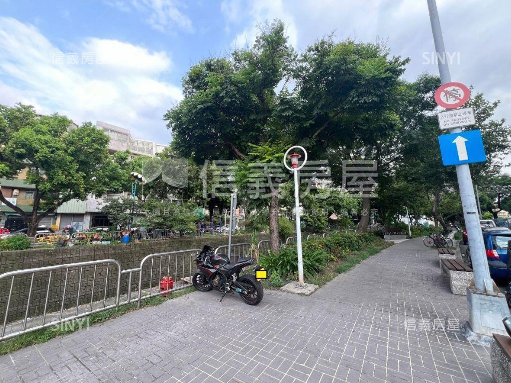 近柳川超低價重新整理套房房屋室內格局與周邊環境