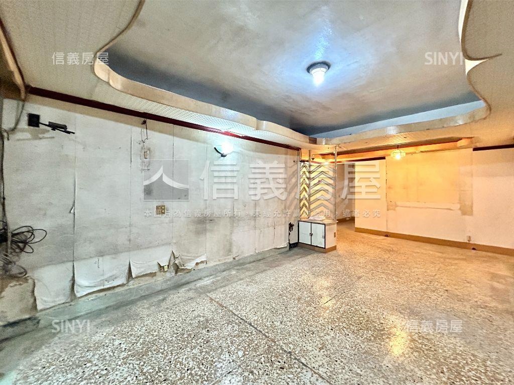 成功靜巷大空間一樓房屋室內格局與周邊環境