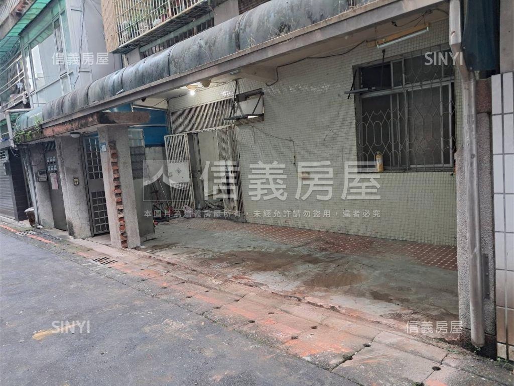 成功靜巷大空間一樓房屋室內格局與周邊環境