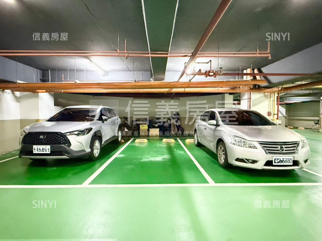 國美康寧城堡三房車位房屋室內格局與周邊環境