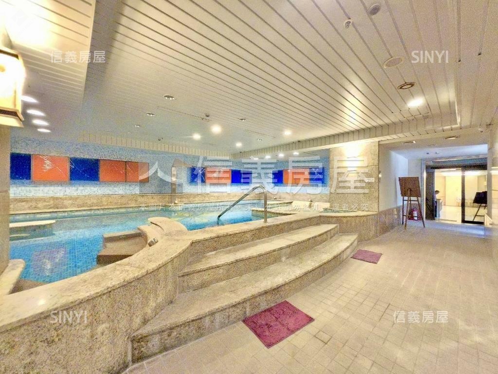 國美康寧城堡三房車位房屋室內格局與周邊環境