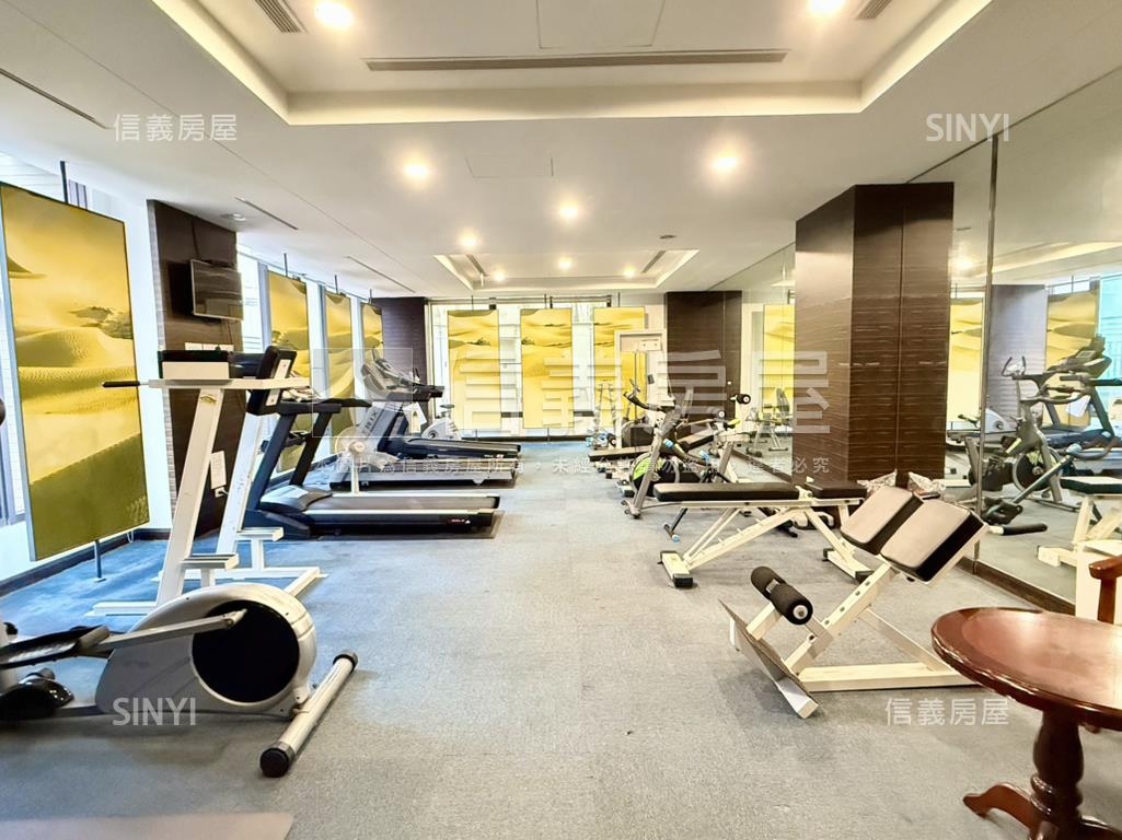 國美康寧城堡三房車位房屋室內格局與周邊環境