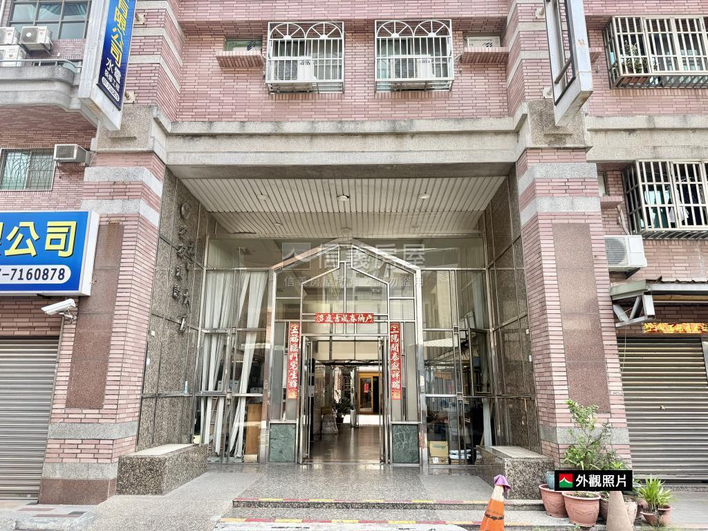 友友建設屋況佳小資兩房房屋室內格局與周邊環境