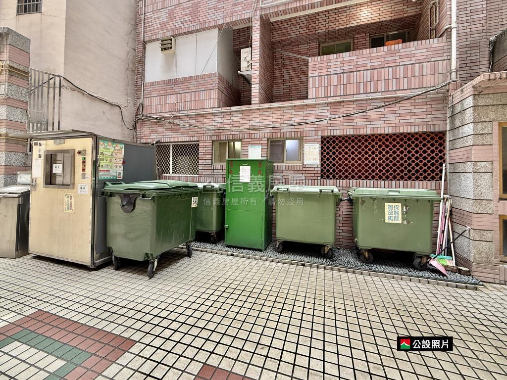 友友建設屋況佳小資兩房房屋室內格局與周邊環境