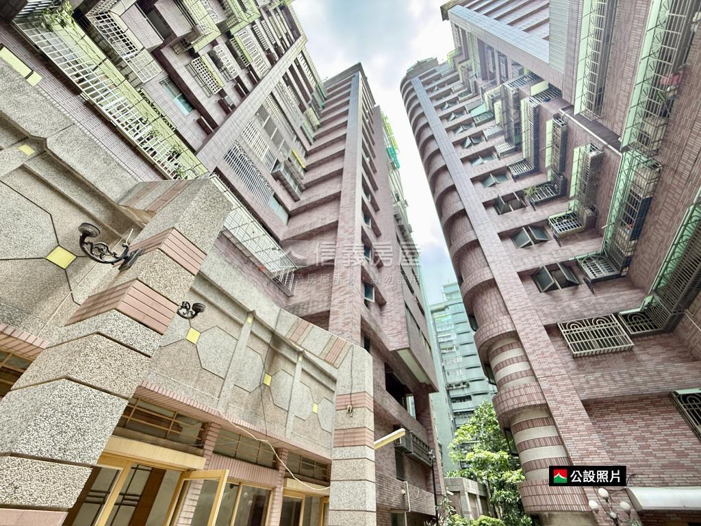 友友建設屋況佳小資兩房房屋室內格局與周邊環境