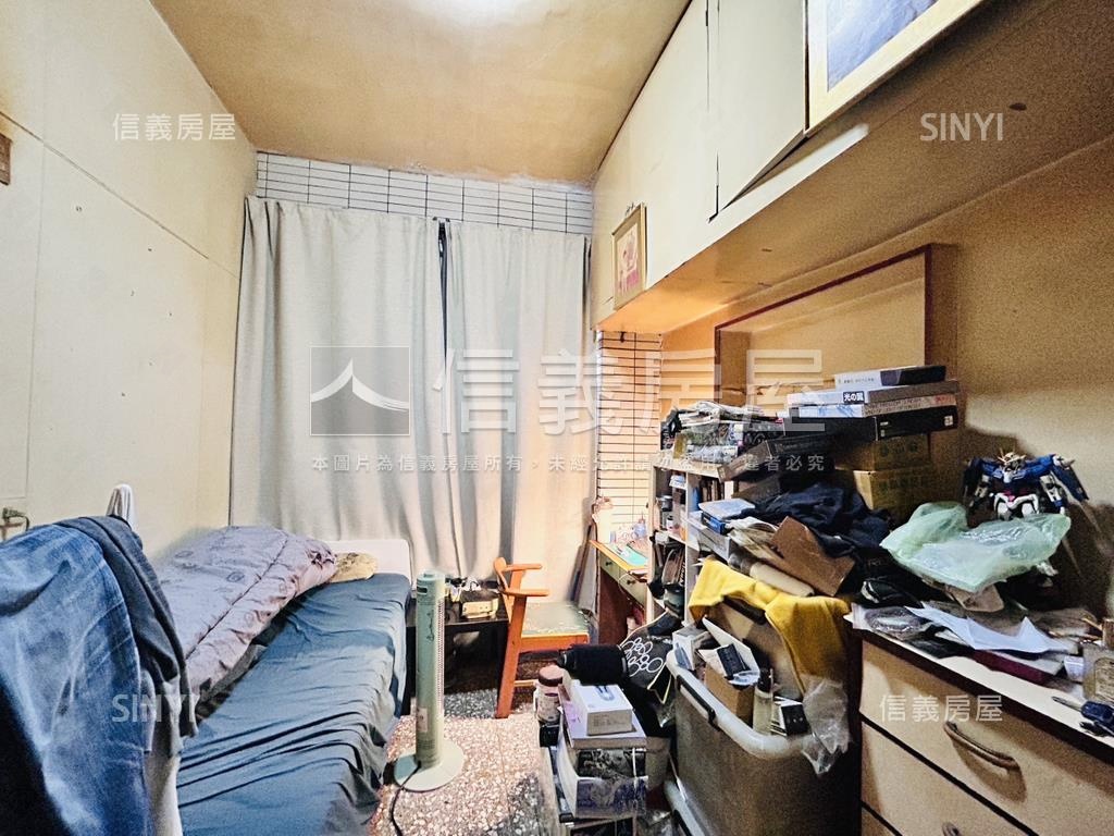 太原路面校園公寓．雙捷運房屋室內格局與周邊環境