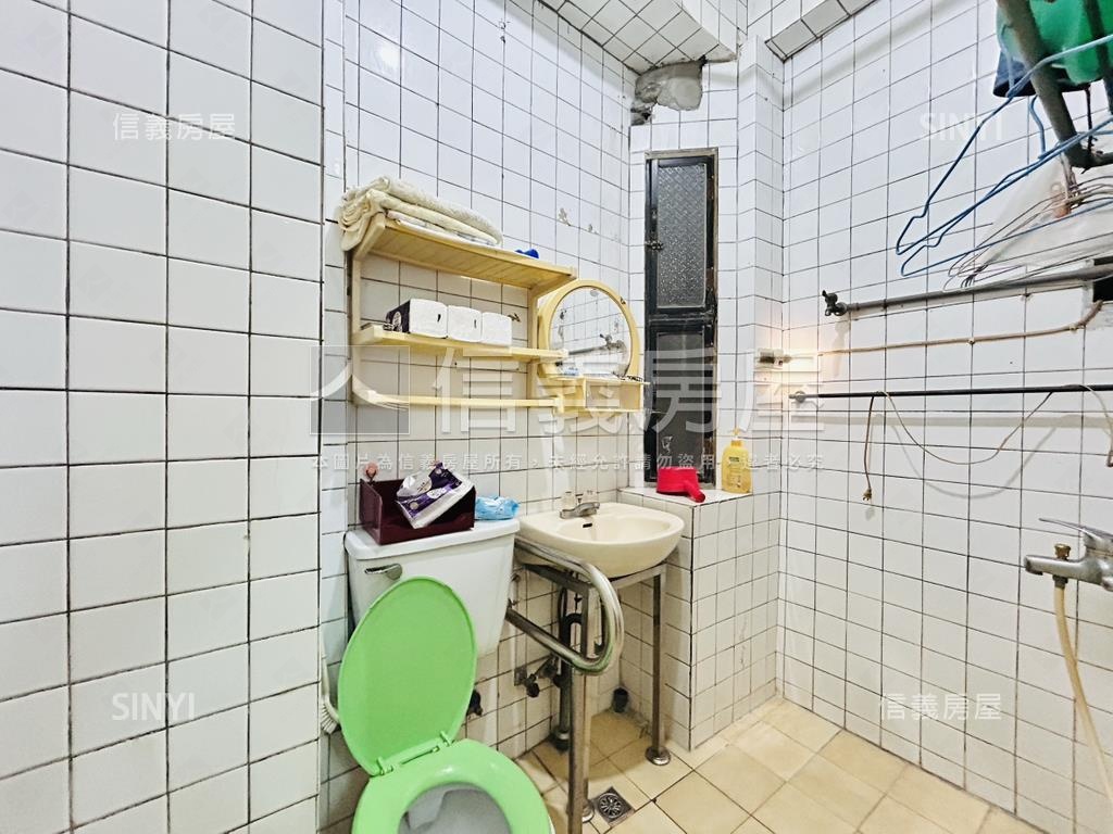 太原路面校園公寓．雙捷運房屋室內格局與周邊環境