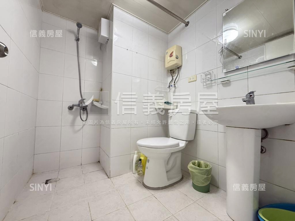 優質Ａ中原ＤＯＵＢＬＥ房屋室內格局與周邊環境