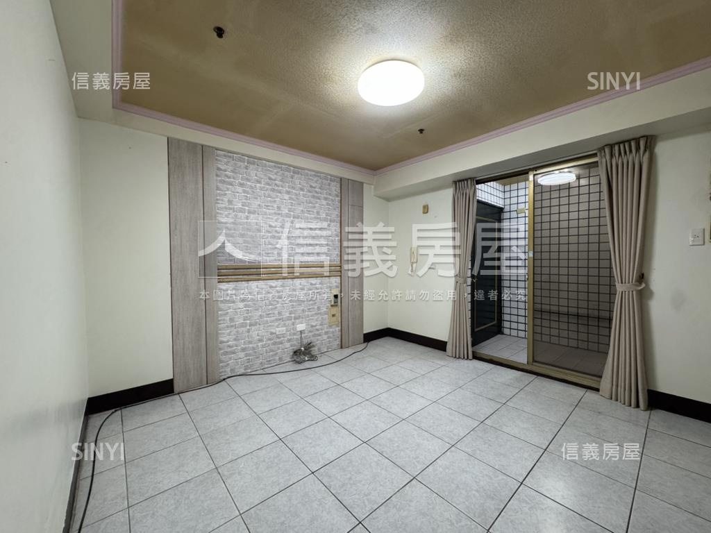 駿達天下三房平車房屋室內格局與周邊環境