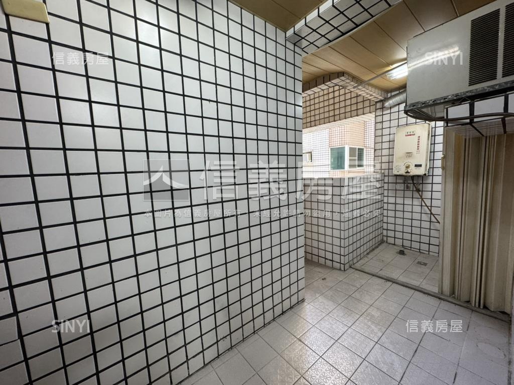 駿達天下三房平車房屋室內格局與周邊環境