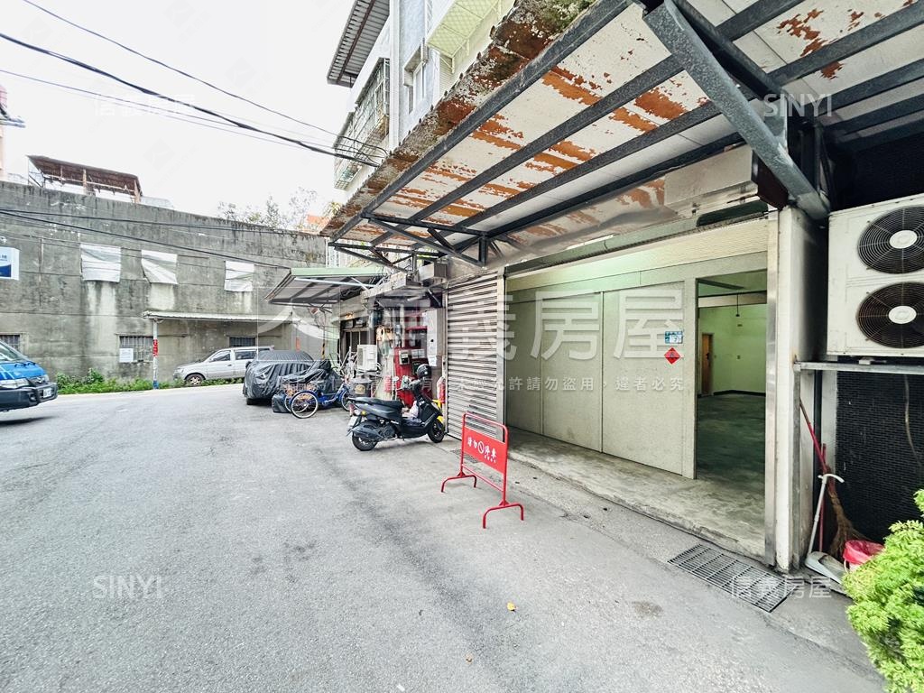 便利面寬珍稀有大空間一樓房屋室內格局與周邊環境