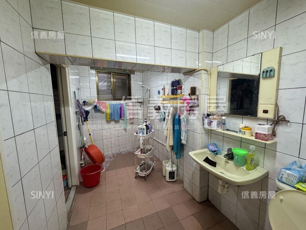 幸福公寓樓中樓房屋室內格局與周邊環境