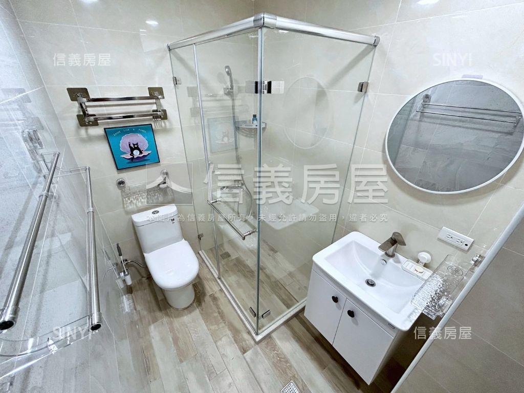 東區重新裝潢三樓公寓房屋室內格局與周邊環境