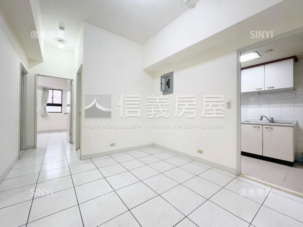 環翠清新三房配車位房屋室內格局與周邊環境