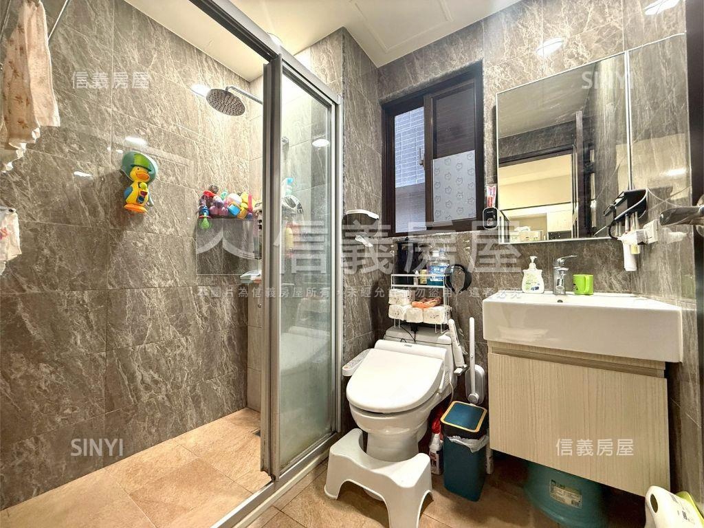 稀有釋出★華登天美附車位房屋室內格局與周邊環境