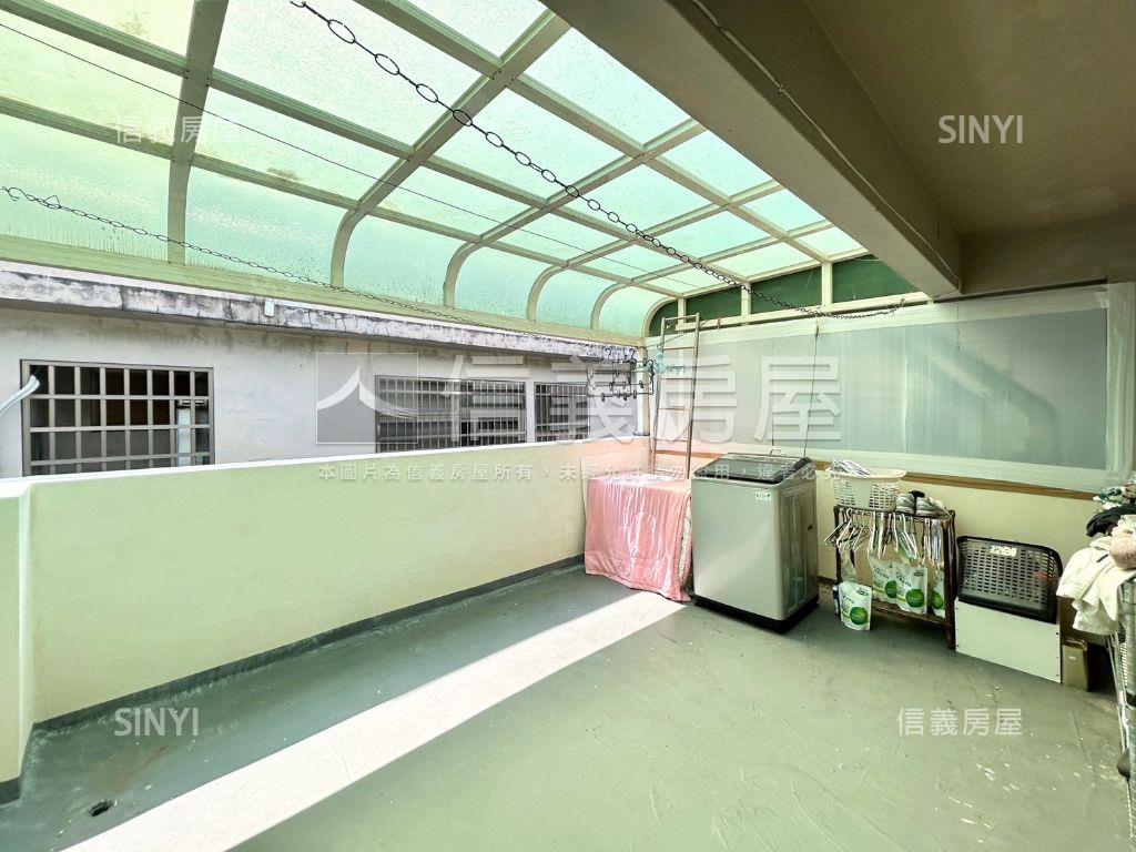 專任陽明清境美屋房屋室內格局與周邊環境