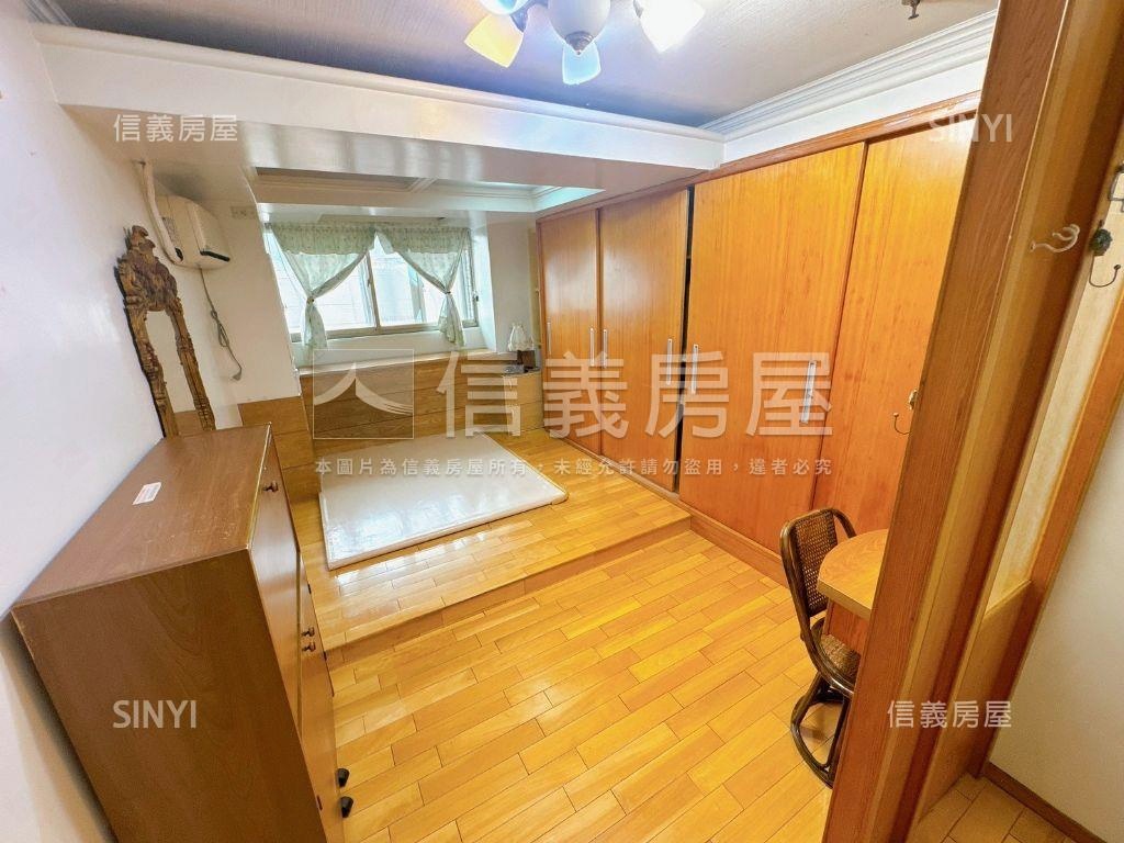衛道名廈！中國醫高樓４房房屋室內格局與周邊環境