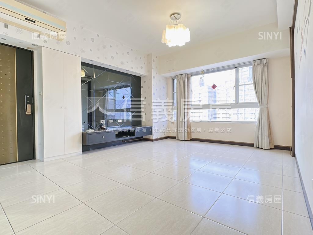 高鐵景觀８樓成家三房車位房屋室內格局與周邊環境