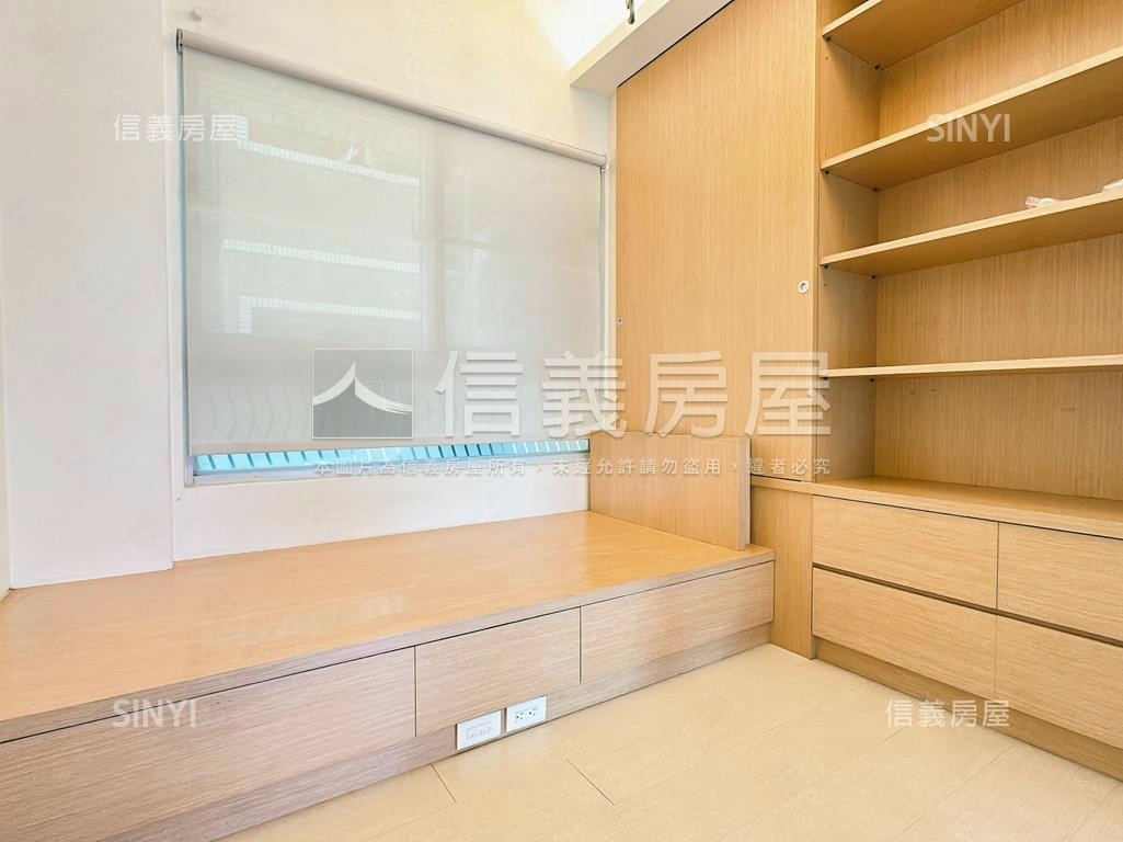 高鐵景觀８樓成家三房車位房屋室內格局與周邊環境