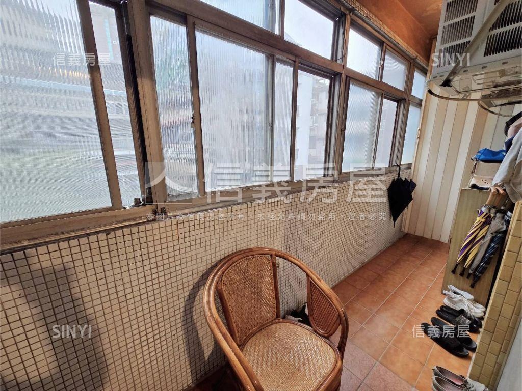 萬隆稀有大空間黃金三樓房屋室內格局與周邊環境