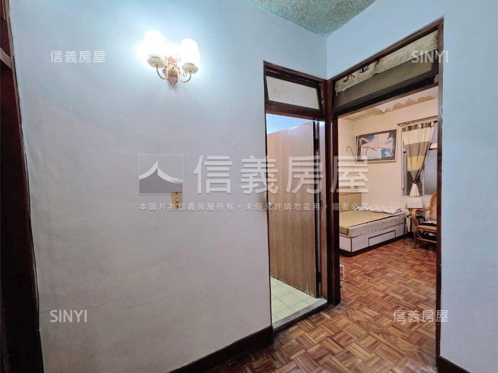 萬隆稀有大空間黃金三樓房屋室內格局與周邊環境