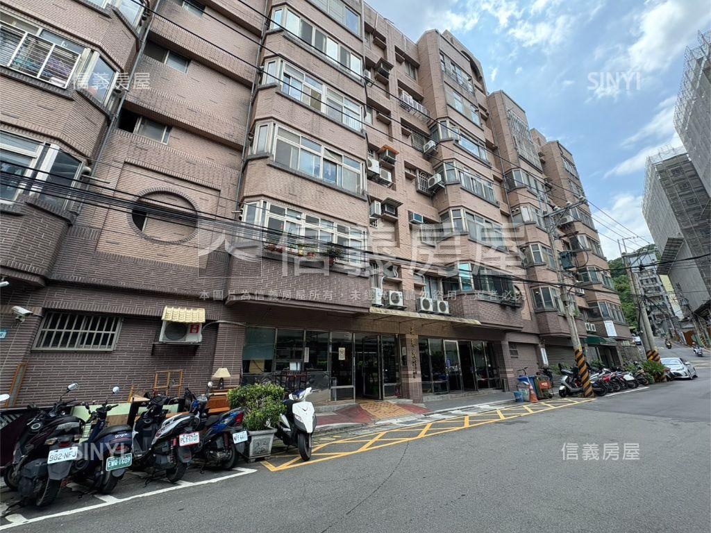 專任長春泉三房帶車位房屋室內格局與周邊環境