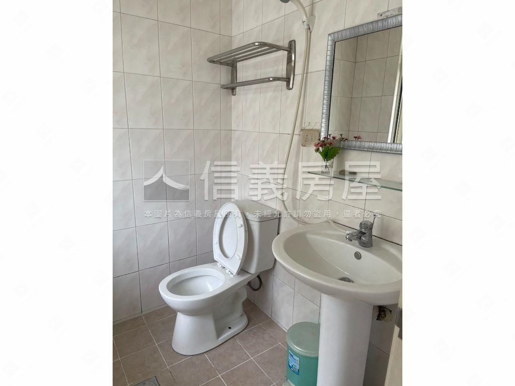 裕民收租公寓二樓房屋室內格局與周邊環境