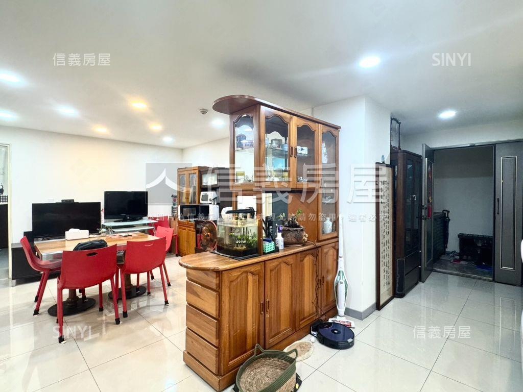公益＆黎明商圈陽光三房房屋室內格局與周邊環境