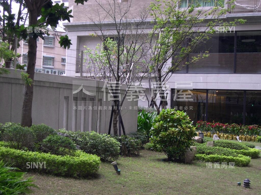 藝文高樓景觀富士兩房房屋室內格局與周邊環境