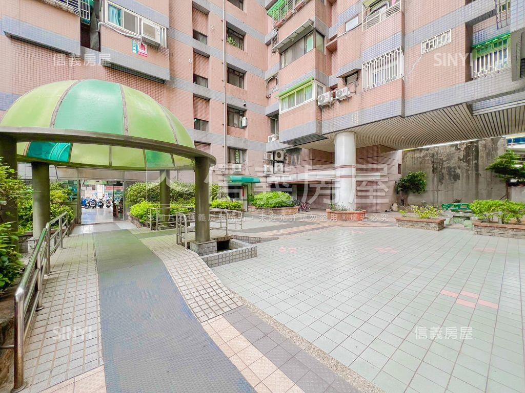近好市多豪景精美兩房車位房屋室內格局與周邊環境