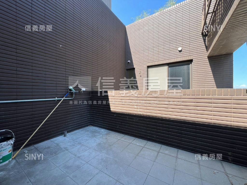 中和雙捷層峰美築房屋室內格局與周邊環境