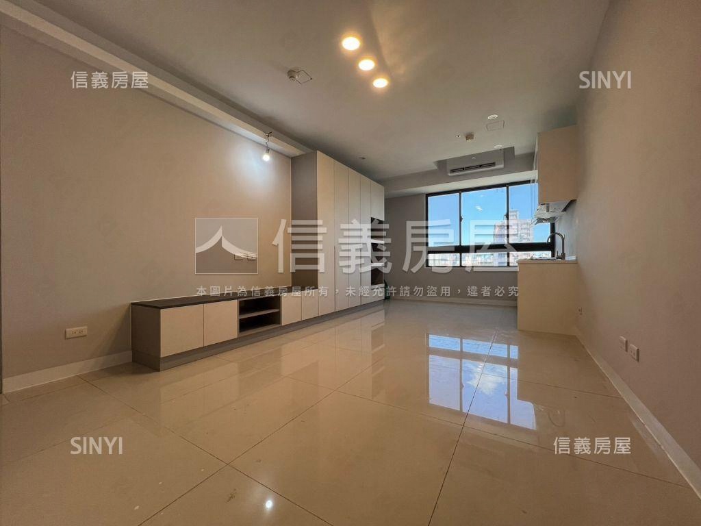 中和雙捷層峰美築房屋室內格局與周邊環境