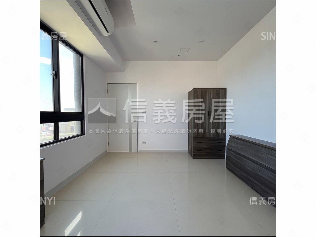 中和雙捷層峰美築房屋室內格局與周邊環境