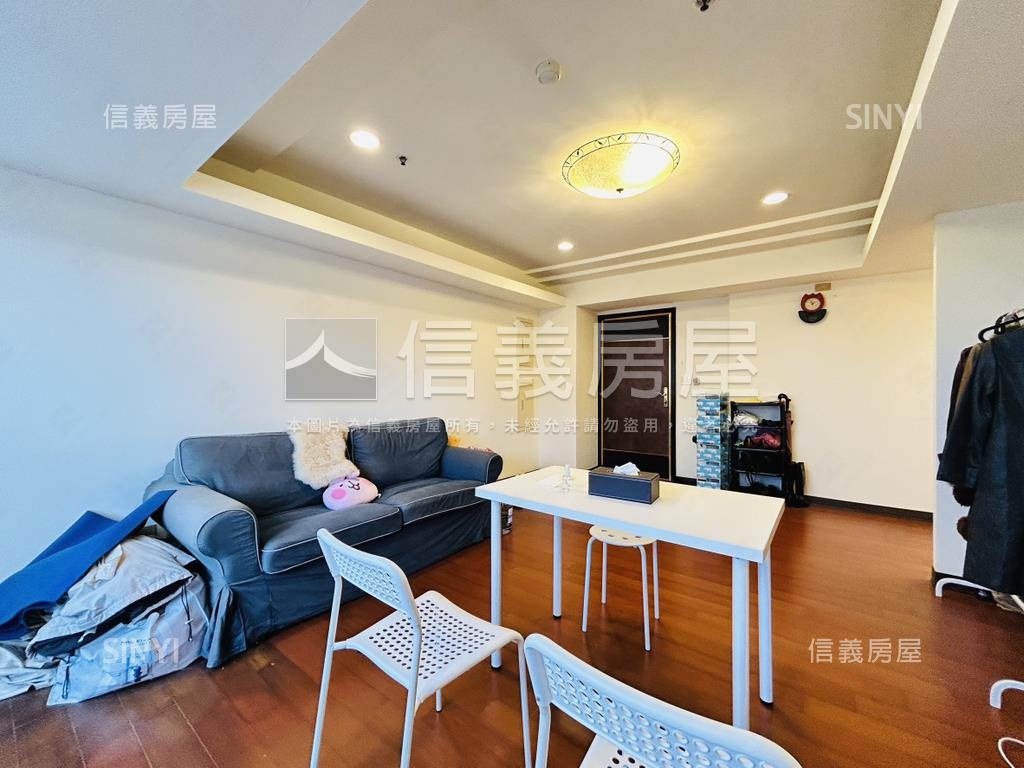 聖塔高樓看淡江大橋房屋室內格局與周邊環境