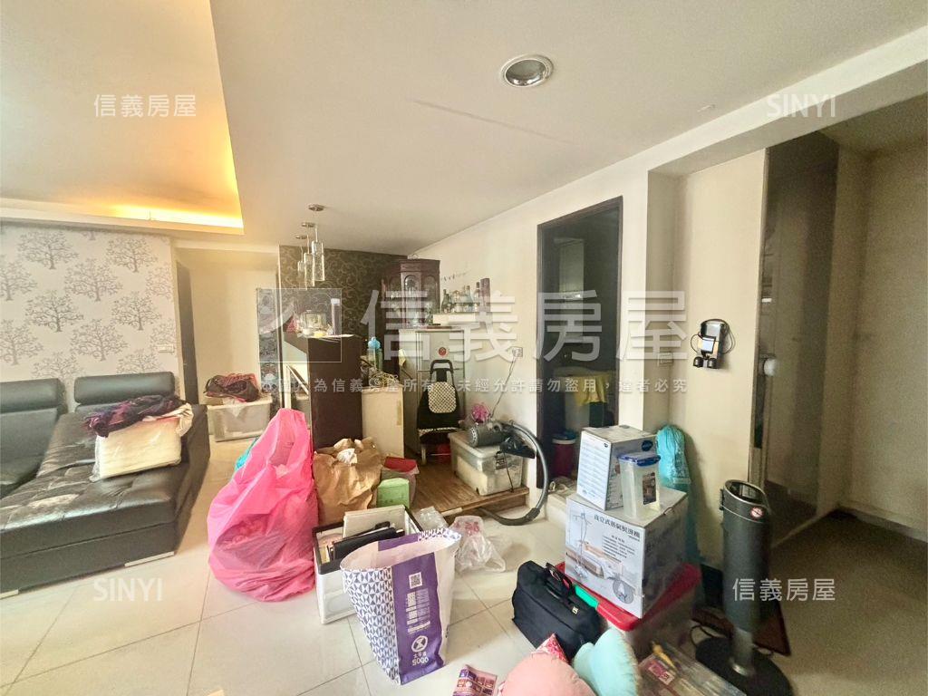 台北橋舒適頂加空中花園房屋室內格局與周邊環境