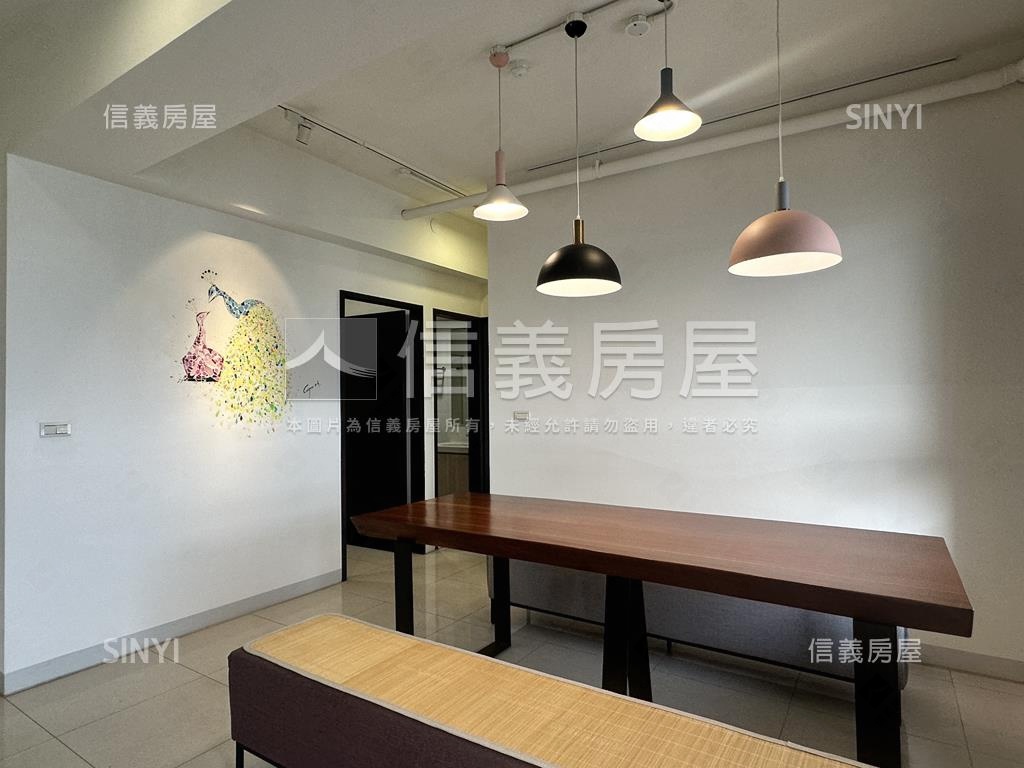 文華青景觀成家三房平車房屋室內格局與周邊環境