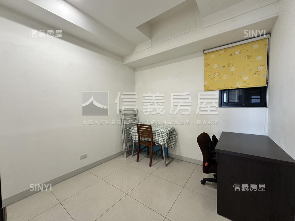 文華青景觀成家三房平車房屋室內格局與周邊環境