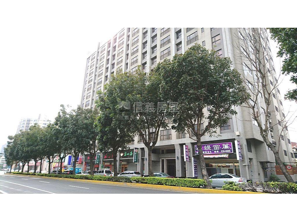 百達斐麗三房附平面車位房屋室內格局與周邊環境