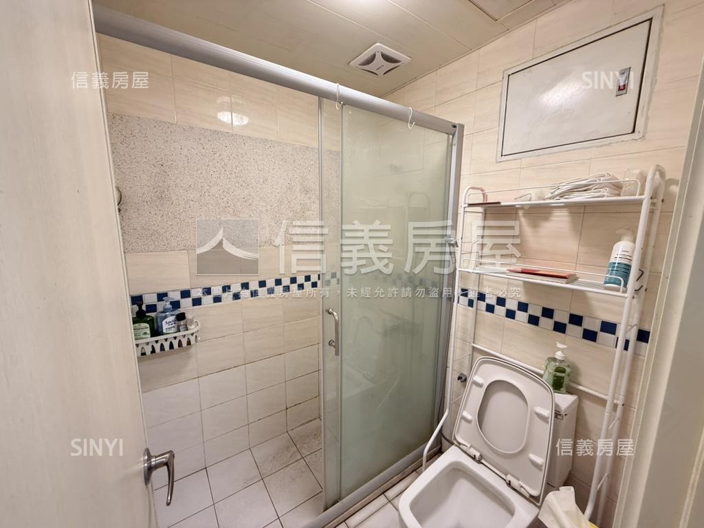 中西區屋況佳４房有平車房屋室內格局與周邊環境