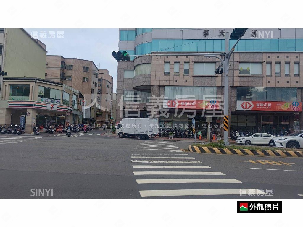 東區擎天大樓優質辦公室Ａ房屋室內格局與周邊環境