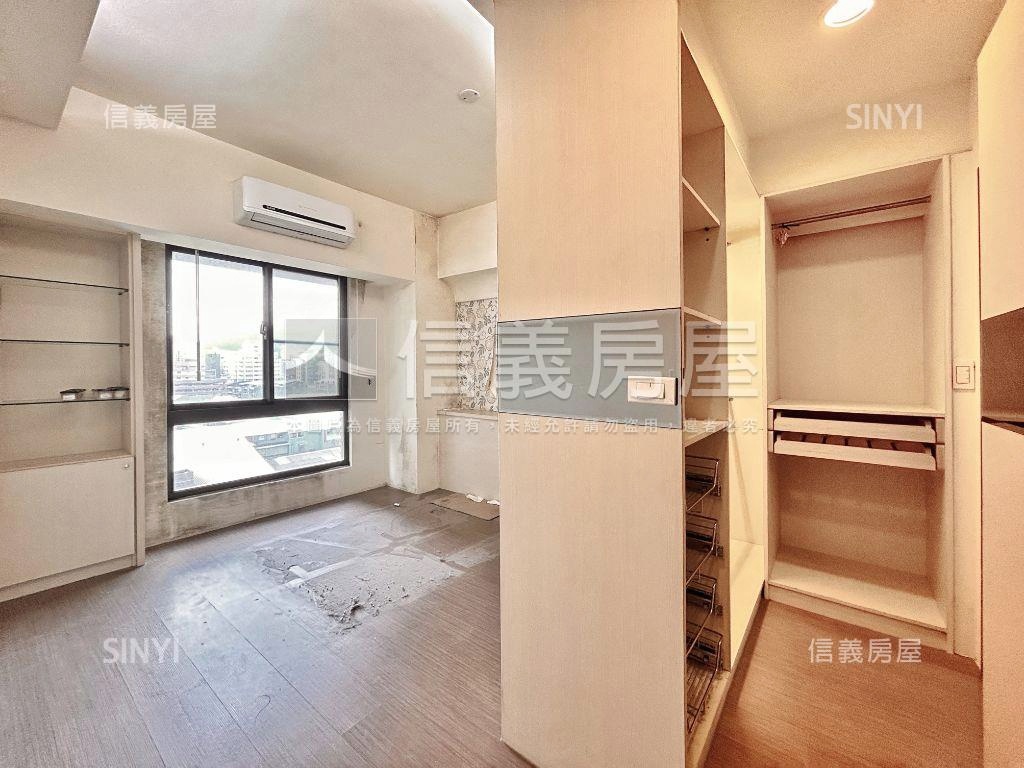 台北新天地露臺戶房屋室內格局與周邊環境