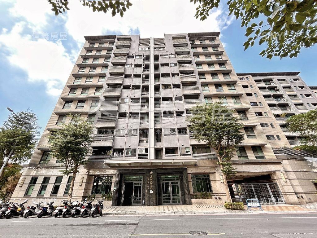 台北新天地露臺戶房屋室內格局與周邊環境