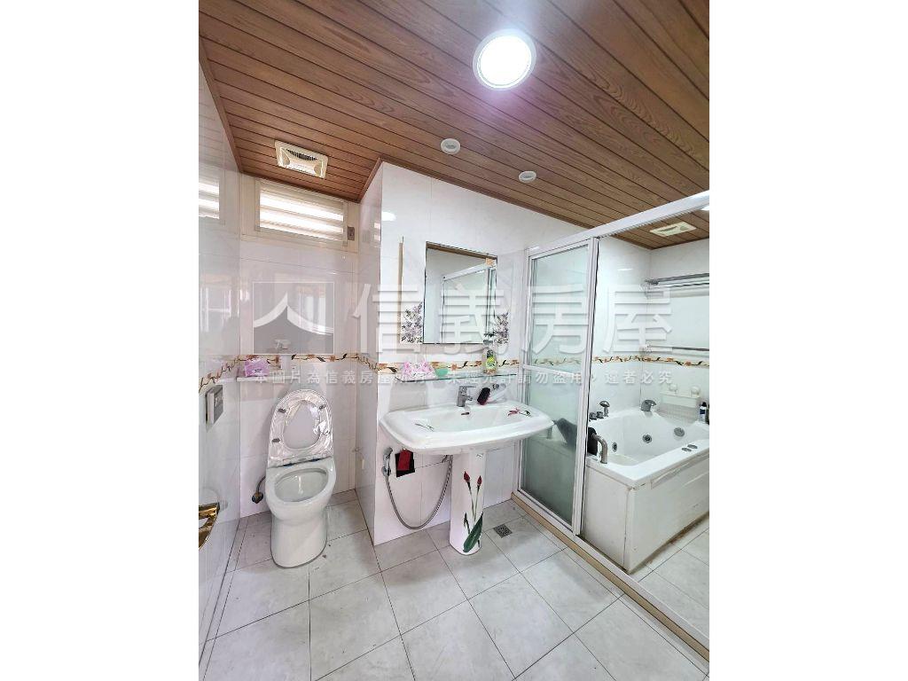 中正金華明亮大空間美宅房屋室內格局與周邊環境